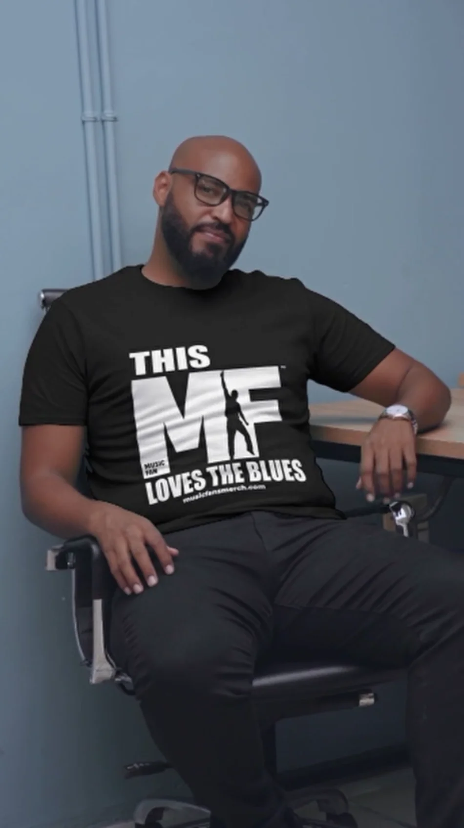 This MF Loves the Blues